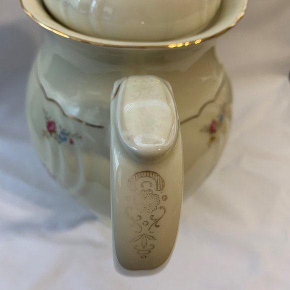 Winterling Porcelain Floral Coffee Pot - Picture 4 of 8